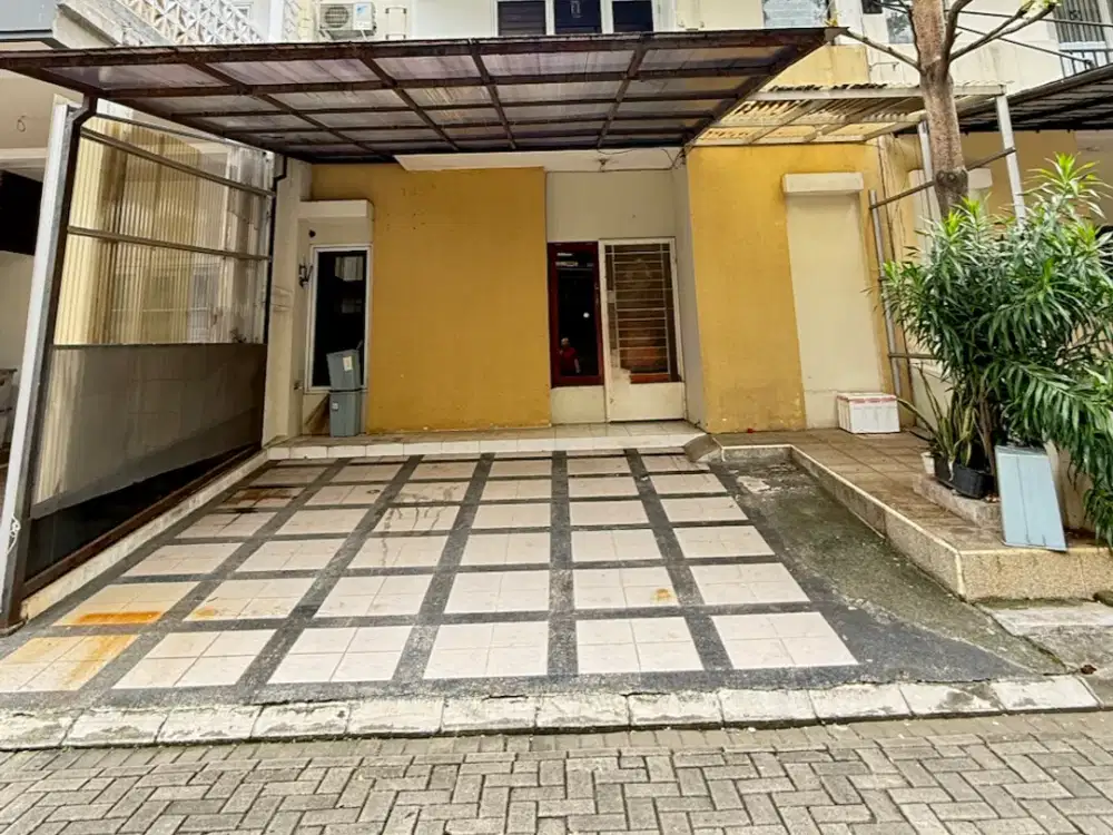Dijual atau Disewa Murah Rumah Premier Park 2
Modernland Sudah Renov Full Bangunan