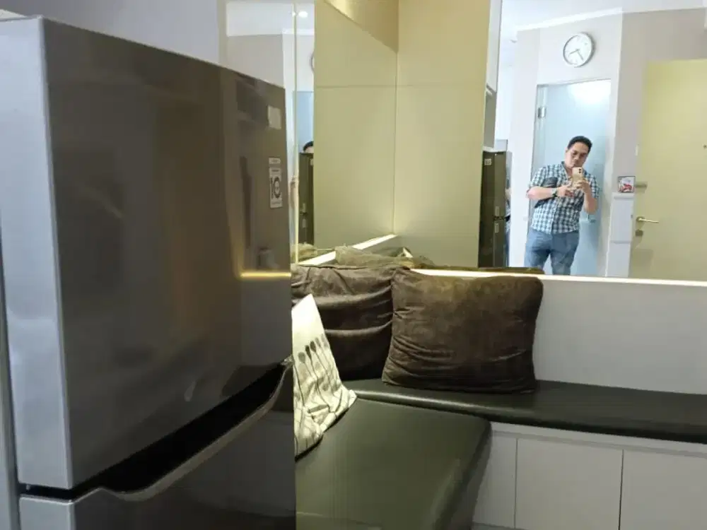 Apartment Green Pramuka City 2kamar Furnish Mall Bulanan