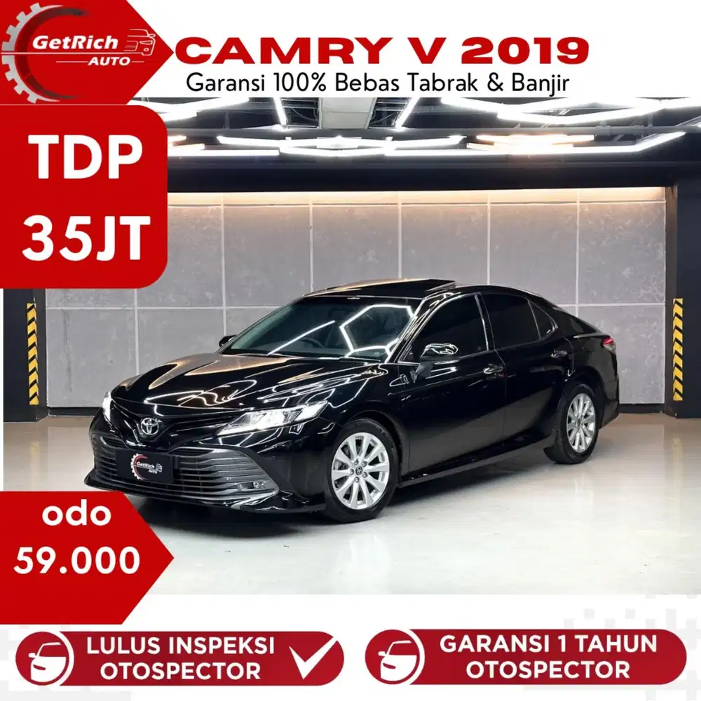Toyota Camry 2.5 V  2019 Hitam