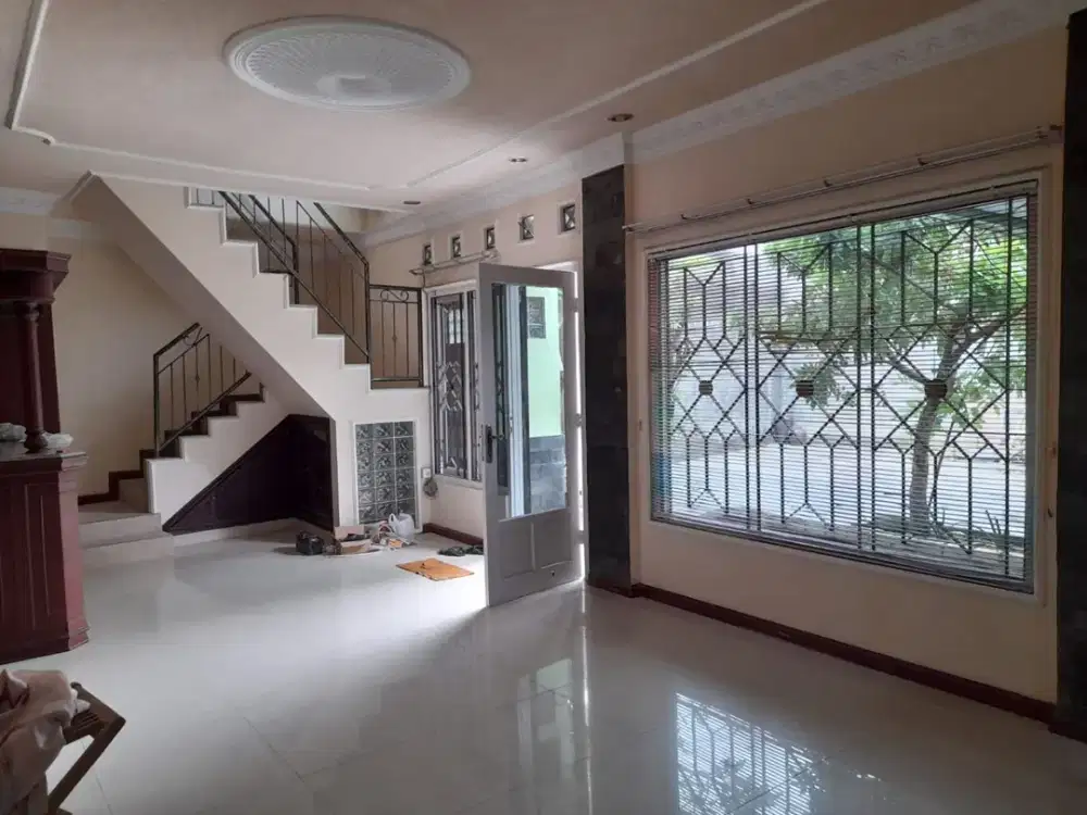 Dijual dan Disewakan Rumah Siap Pakai Lokasi Jl. Menoreh Semarang