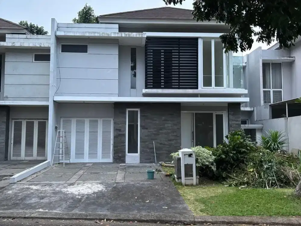 Rumah 2 Lantai Siap Huni Posisi Strategis di Cluster Akasia Suvarna Padi Cikupa Tangerang