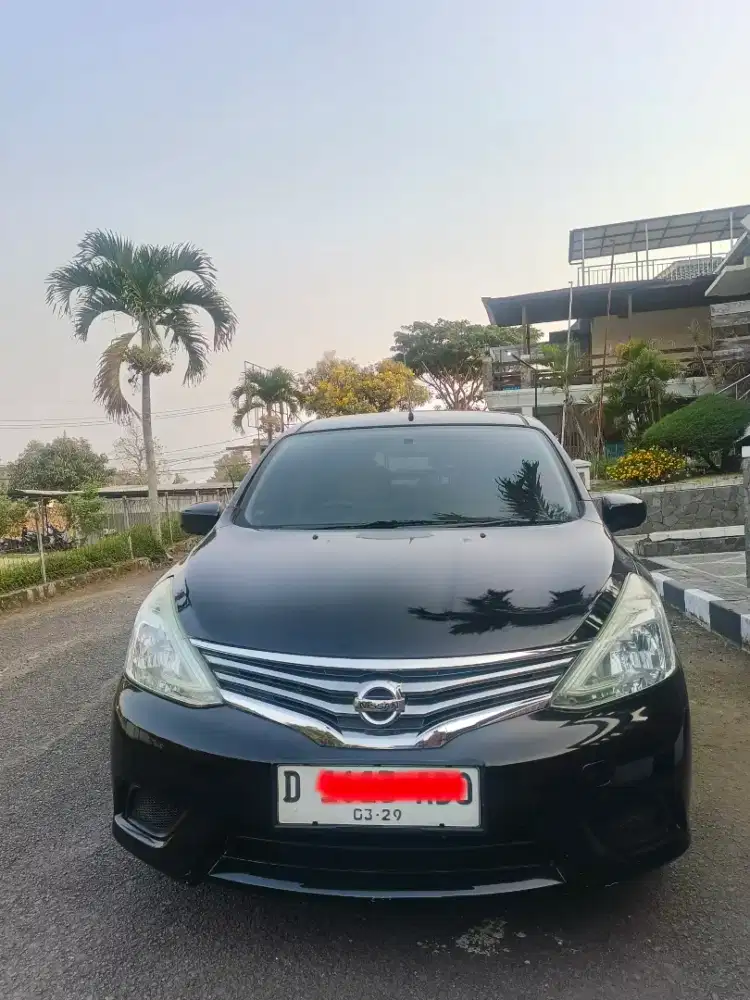 Nissan Grand livina 2013 Bensin