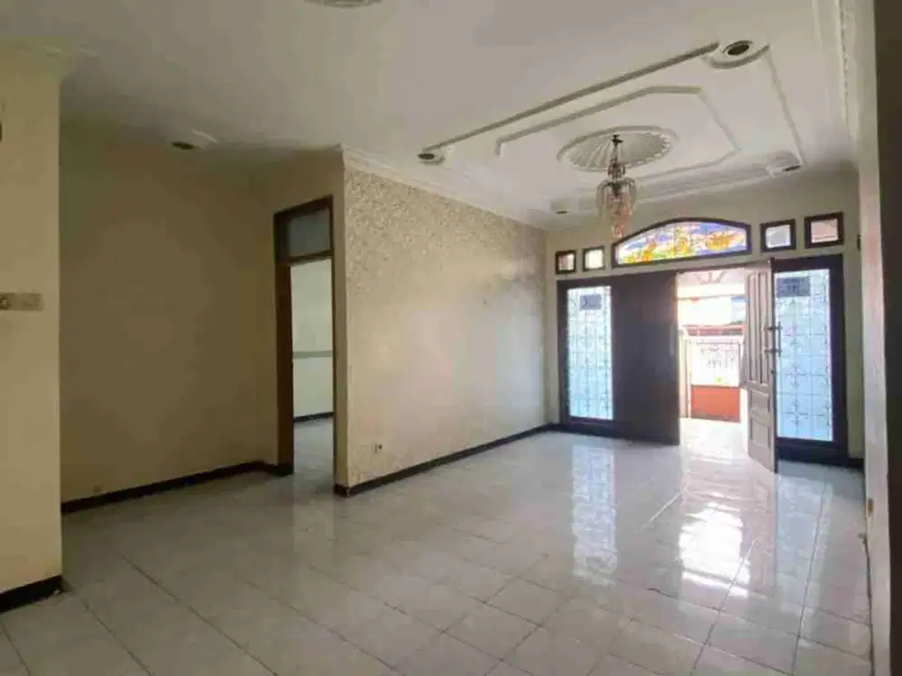 dijual / disewakan rumah di taman Cibaduyut siap huni
