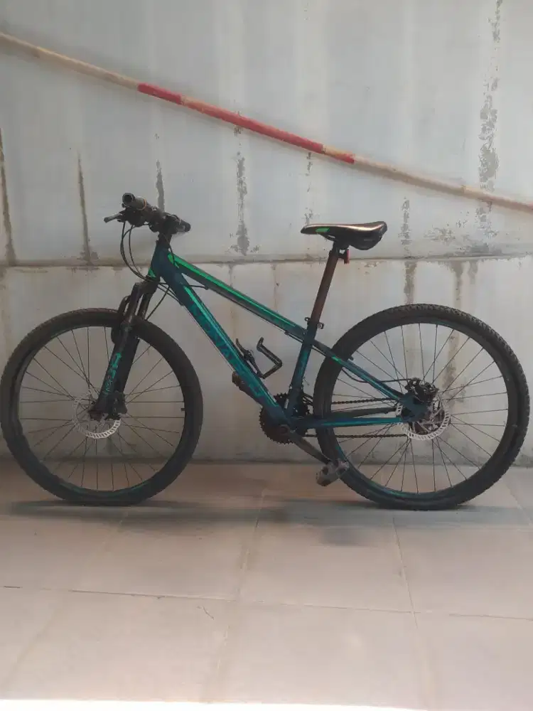 Sepeda Gunung MTB Polygon Monarch Jr Size 26