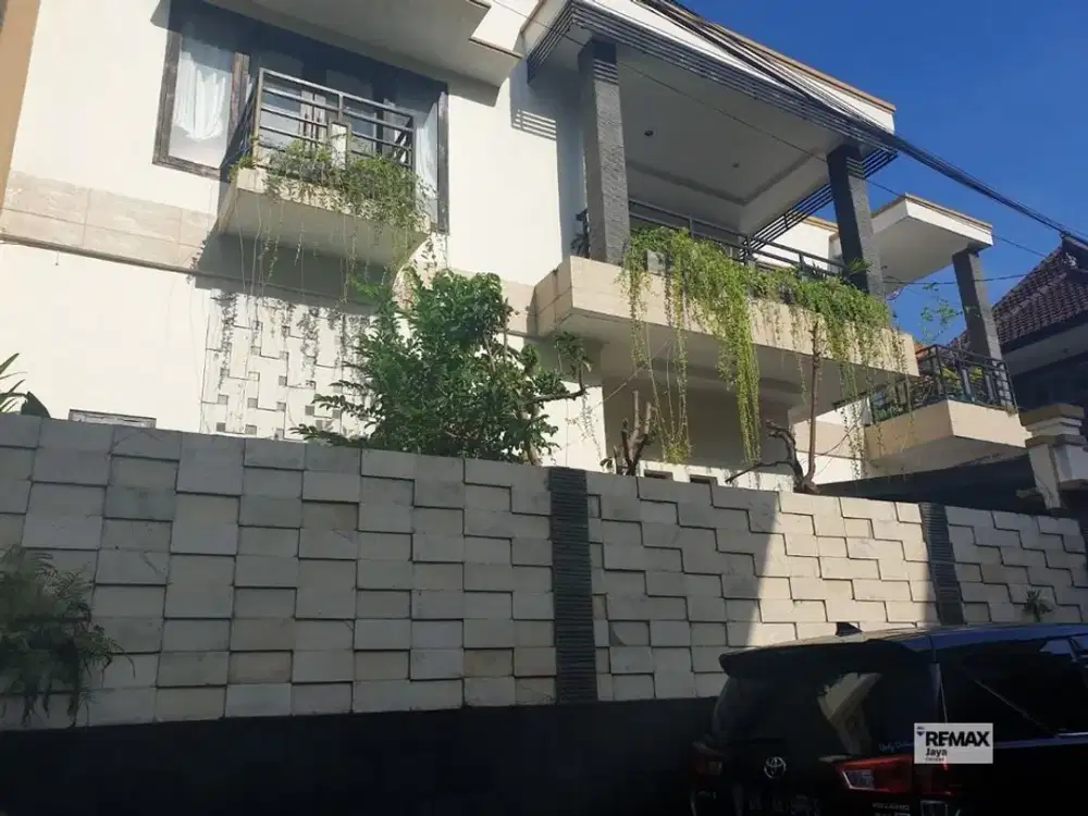 Modern 4-Bedroom House For Sale In West Gatot Subroto, Denpasar