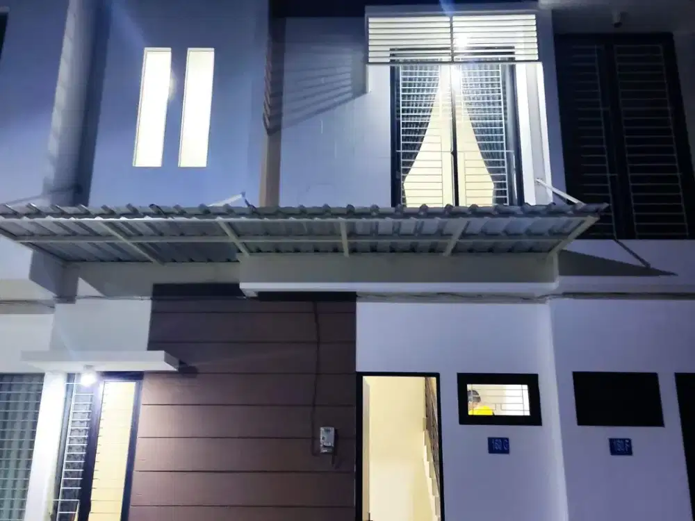 100 Meter Kolam Jodoh Universitas Petra Siwalankerto Rumah 2 Lantai Siap Huni