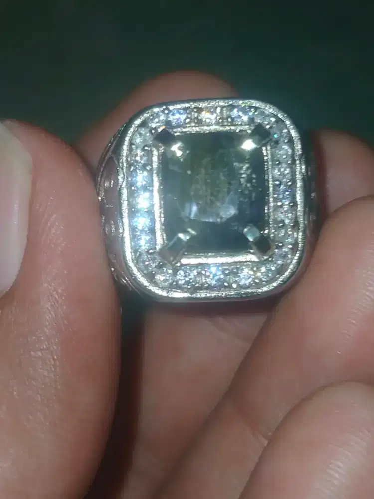 Di jual blue sapphire from srilanka