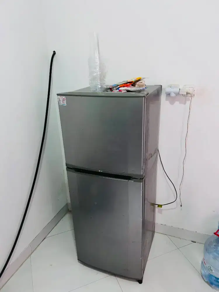 Jual kulkas merk  LG