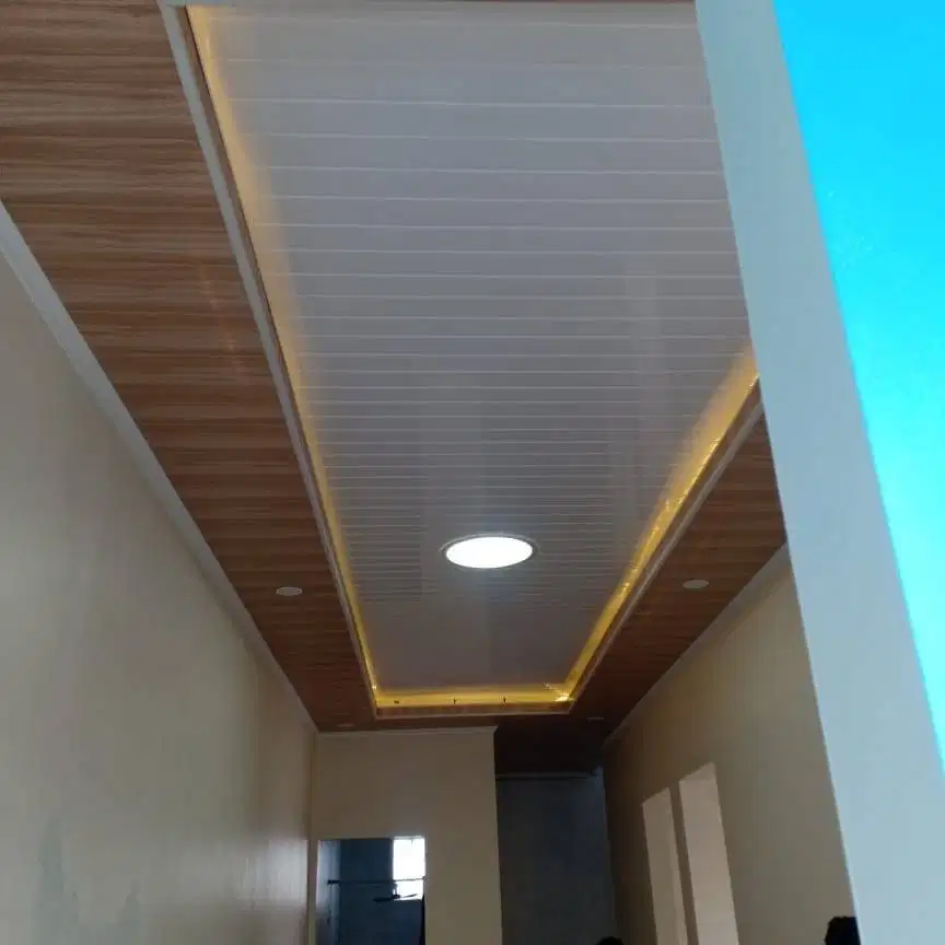 Sekat Plafon Partisi PVC GRC Gypsum Jasa Tukang Pasang Wall Moulding