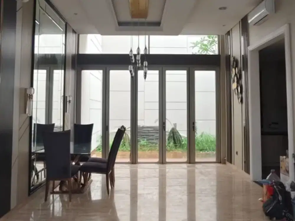 Rumah Golf Island Signature Pik, Uk 8X20 (3 Lantai) Furnish Termurah
