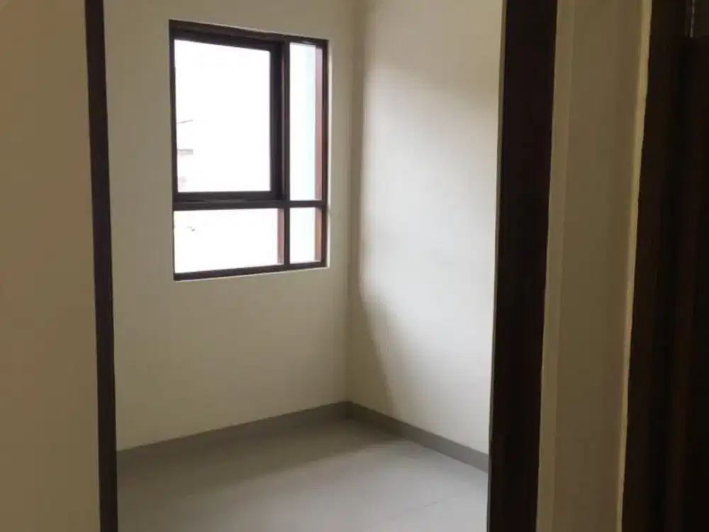 Y. DIJUAL DAN DISEWAKAN RUMAH CIGANITRI BANDUNG KOMPLEK SPRING GARDEN