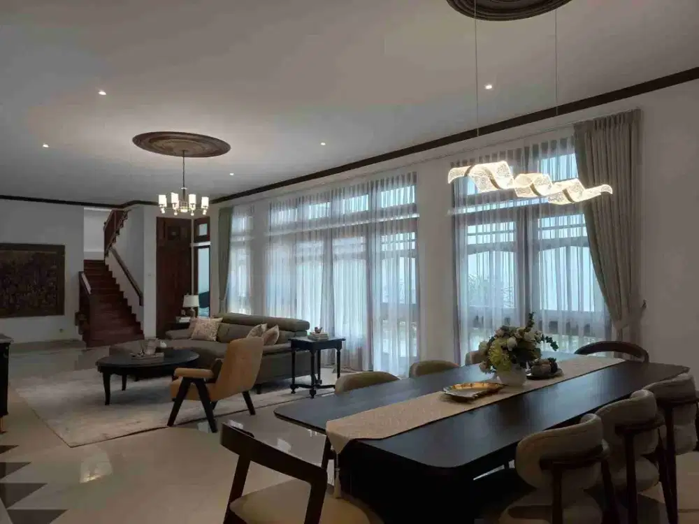 Rumah Menteng baru renov
