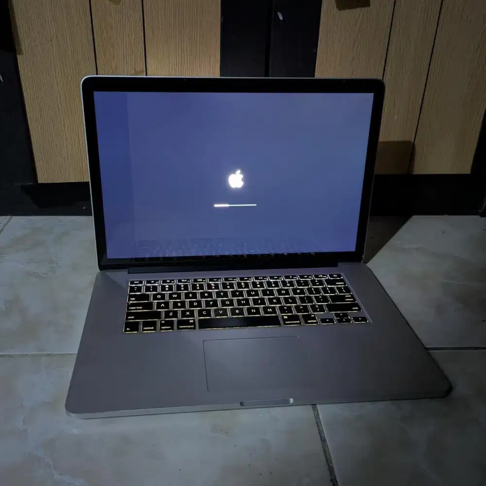 Macbook Pro retina i7 15 normal