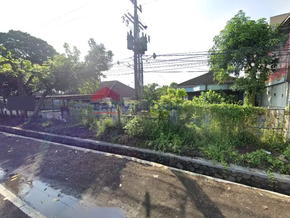 Rumah Komersial Dijual Pinggir Jalan Raya Cocok untuk Berbagai Usaha