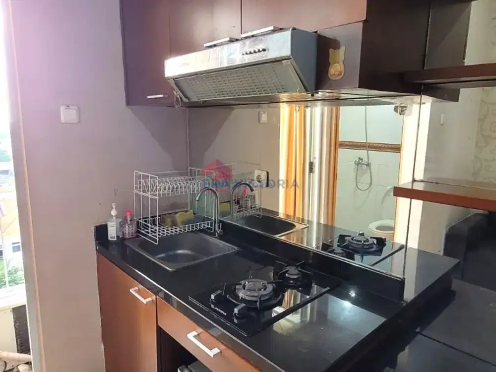 Studio Apartment Premium di Manyar, City View Menawan dan Nyaman