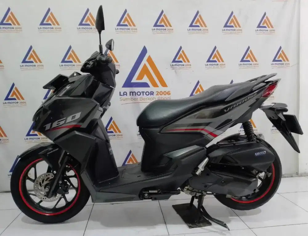 VARIO 160 CBS TH 2022 CASH/KREDIT KTP DAERAH BISA/TT/CC 0%/SPAYLATER