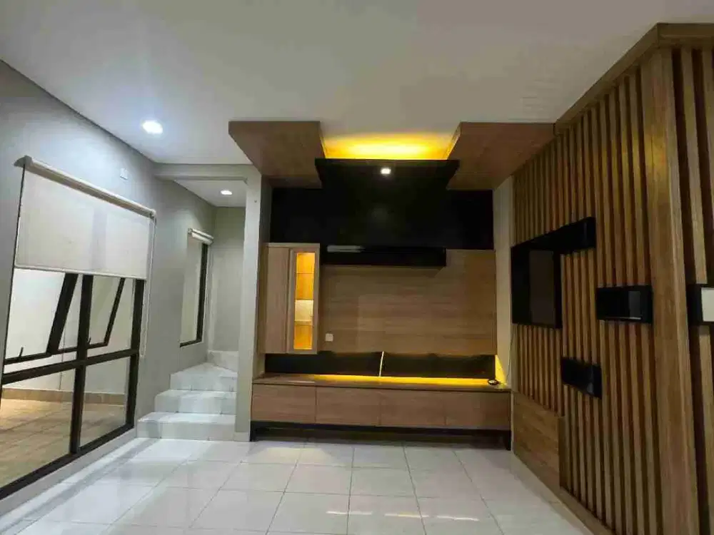 SEWA/JUAL RUMAH BSD SEMI FURNISHED. Strategis Area dan Siap Huni