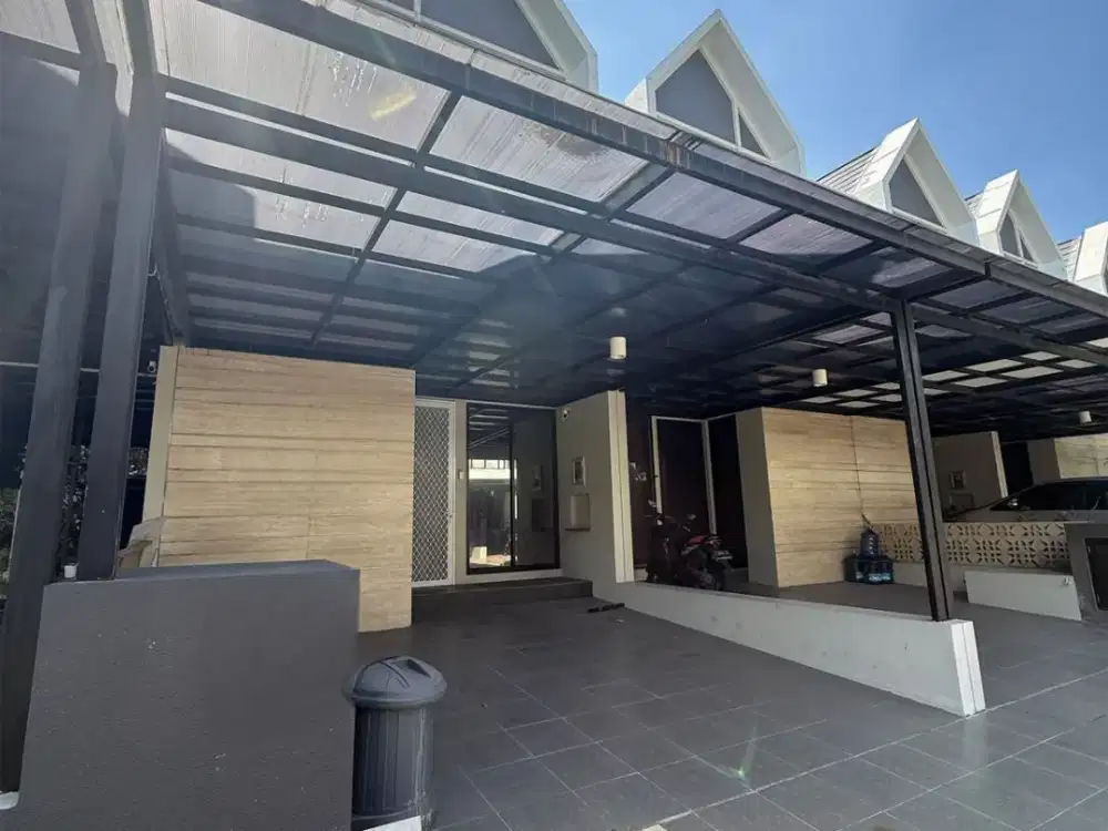 SALE Or RENT! Rumah Northwest Citraland - Bangunan 2 Lantai