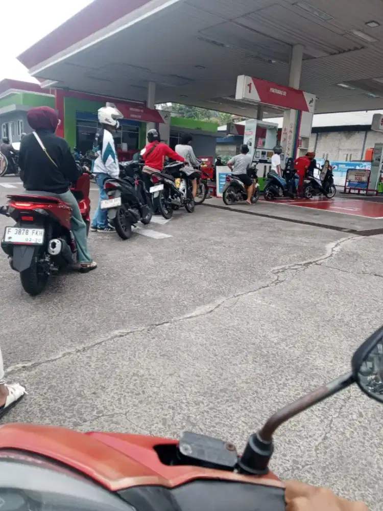 Cari kerjaan apa aja d gas asal penghasilan