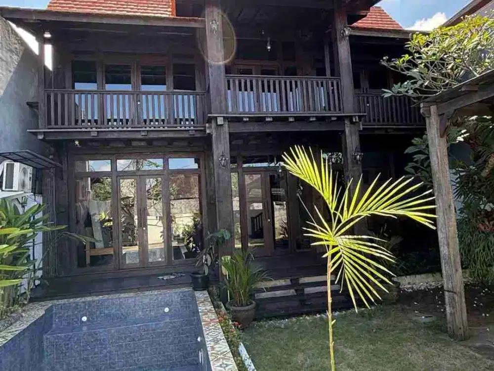 Di jual dan Di sewakan iron wood wooden house villa yang terletak Di kawasan Jl. gn Tangkuban Perahu Denpasar Barat