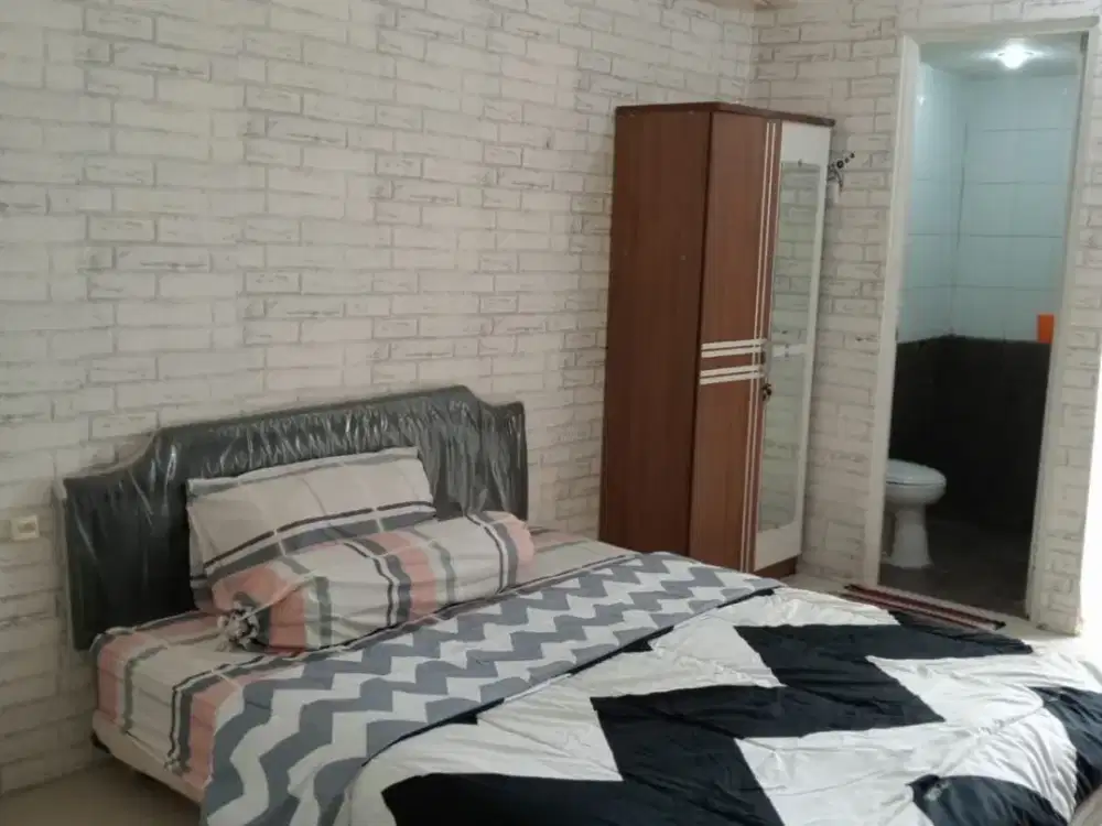 Green Pramuka City Apartment Unit Studio Full Furnished Bagus