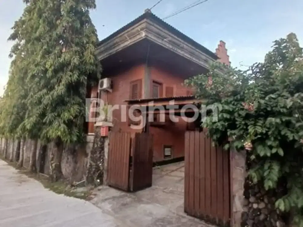 DIJUAL/SEWA RUMAH PRIVET POOL DI PERUMAHAN PUPUK