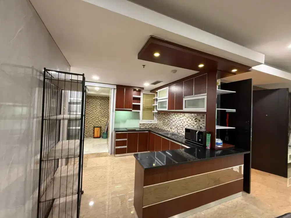 Dijual/Sewa Apartemen Tower Sangat Luas Private Lift Kelapa Gading