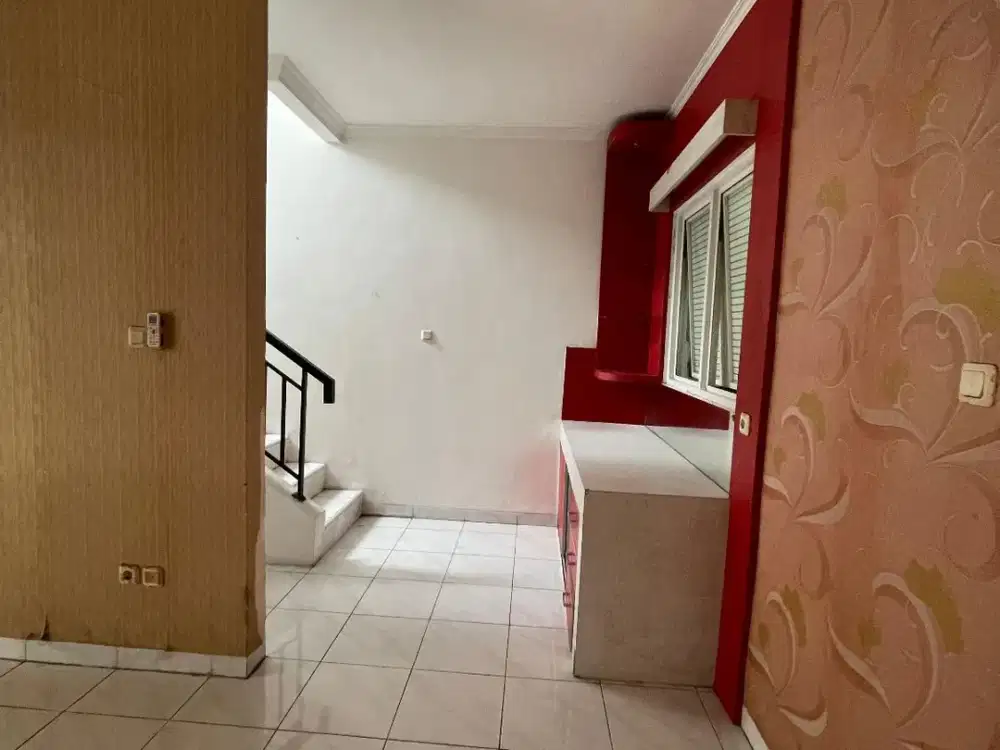Rumah Nyaman Bersih di Navara Modernland Tangerang