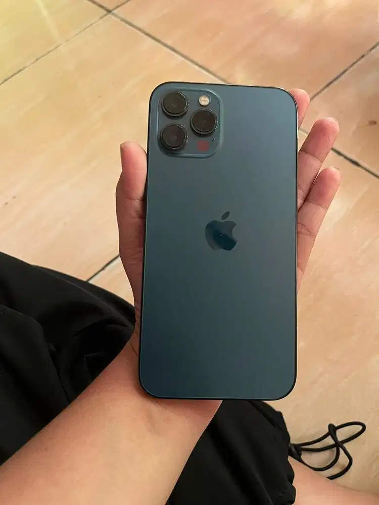 Iphone 12 pro max ibox