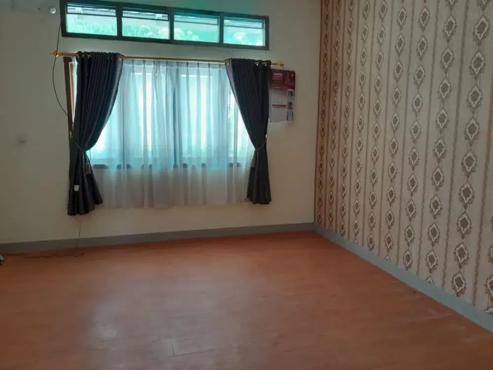 rumah 3 lantai disayap pajajaran full furnish dekat sekolah dan mall