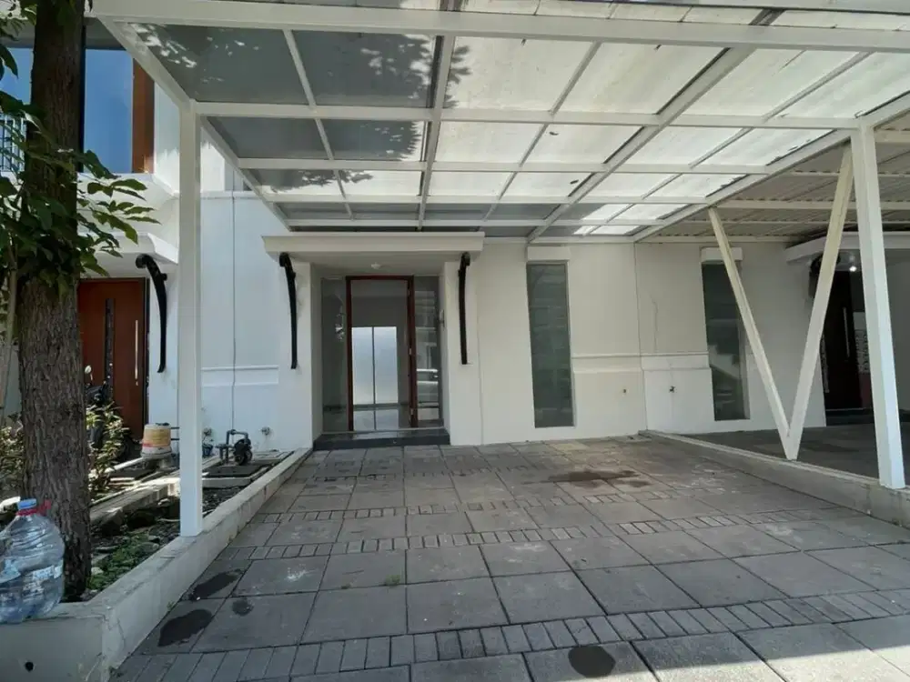 Dijual diSewakan  Rumah Cluster Depan, Baru Renovasi Tipe Apricot AD di Grand Harvest , wiyung , surabaya barat
