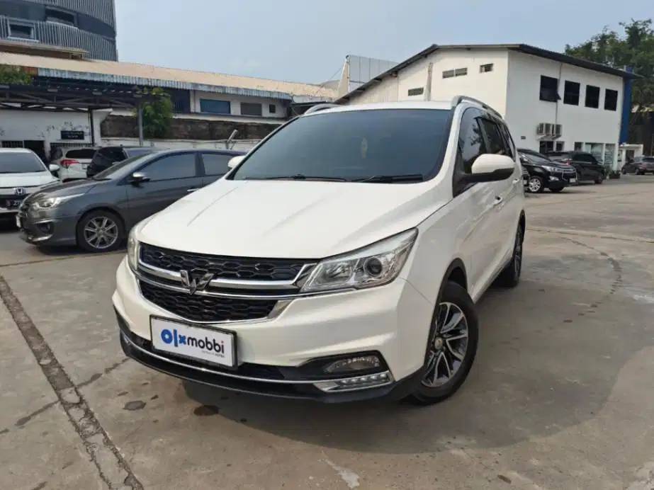 Wuling Cortez  1.5 CT Lux Bensin-AT 2020