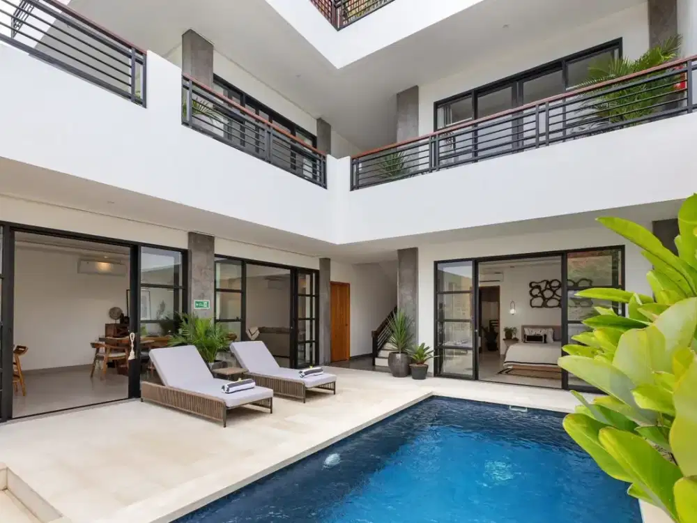 VILLA MODERN 2 LANTAI DI TUMBAK BAYUH CANGGU DEKAT GYM