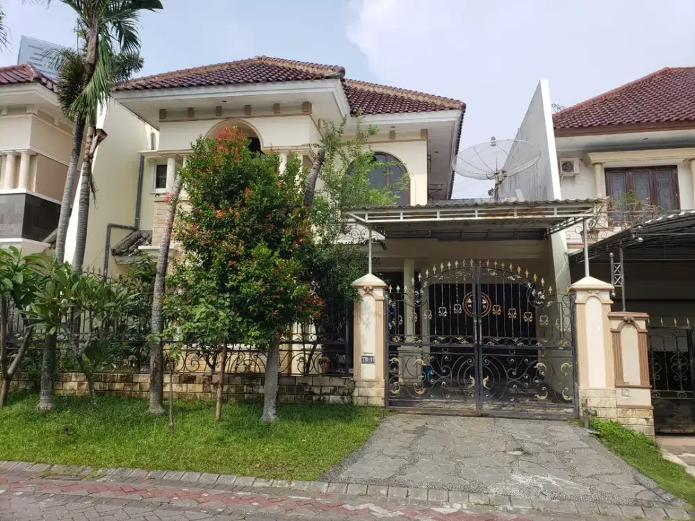 Rumah Villa Bukit Mas Monaco