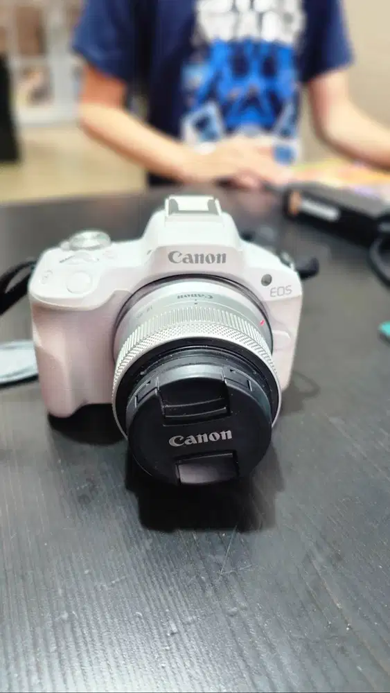 Canon Eos R50 Second