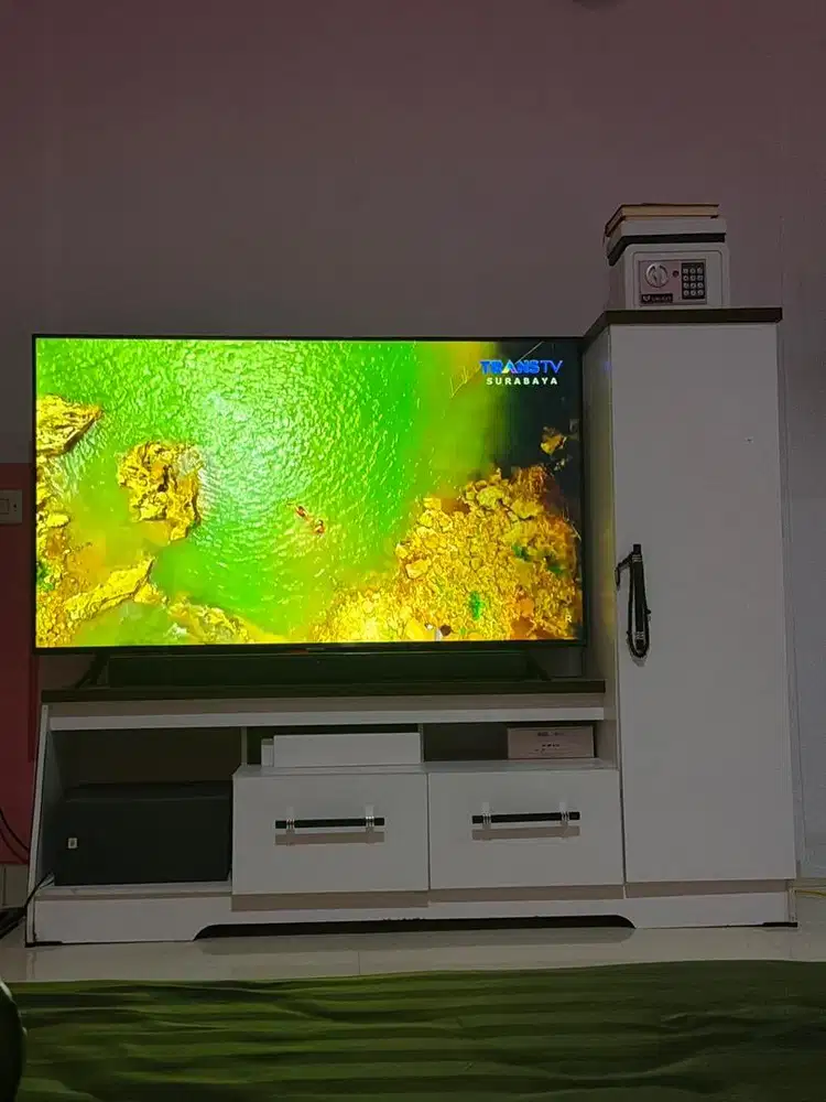 Masih mulus!!! Nakas tv