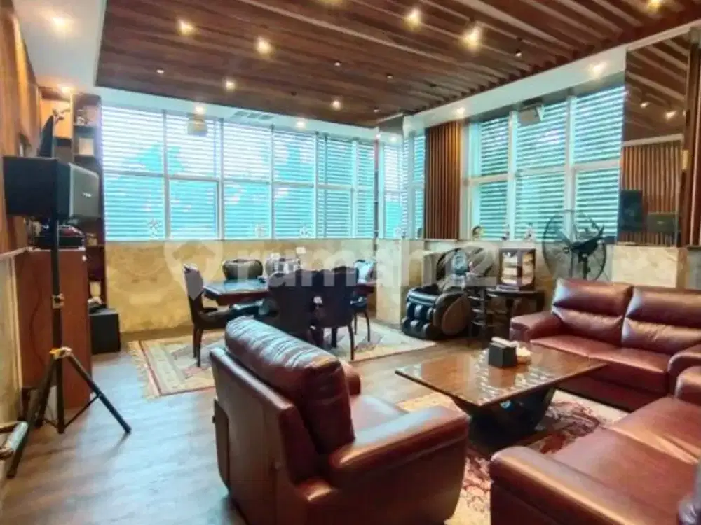 Ruko mewah harga sangat Menarik lokasi ramai di BSD SERPONG