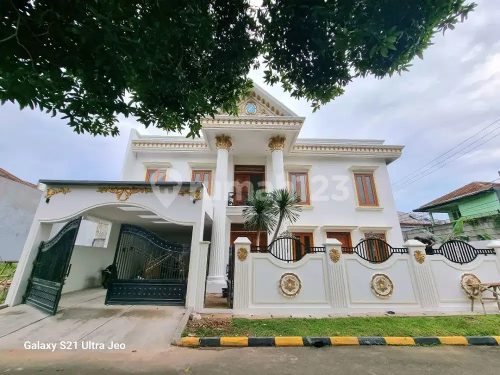 Rumah Sultan Mewah Ada Kolam Renang Rooftop Gazebo Kayu Ulin Shm Kawasan Hijau Asri Tenang Dekat Taman Kota di BSD