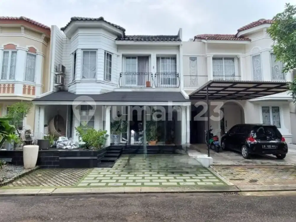 Rumah model klasik cantik berkelas SHM Bagus di Delatinos BSD