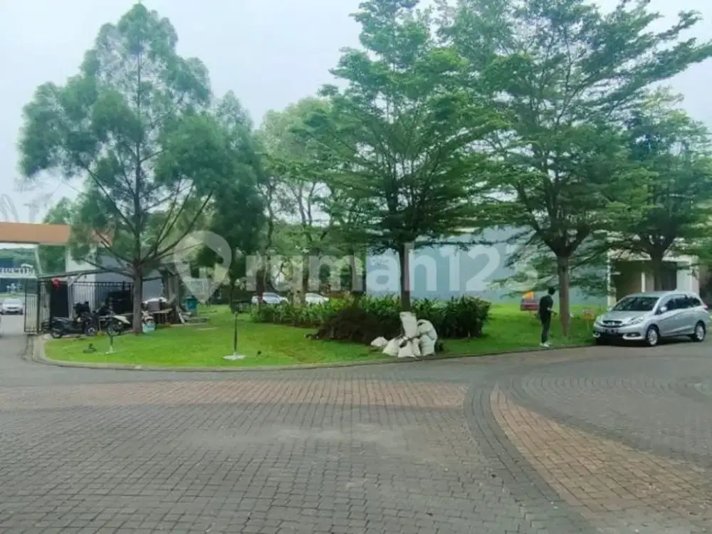 Tanah posisi depan taman Hoek lokasi selangkah ke AEON MALL BSD