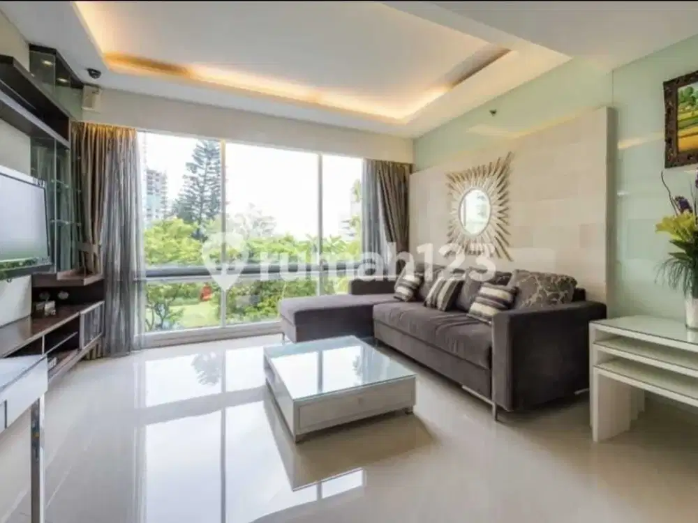 Condominium Taman Anggrek Full Renov Lantai Rendah Siap Jual Lokasi Terbaik