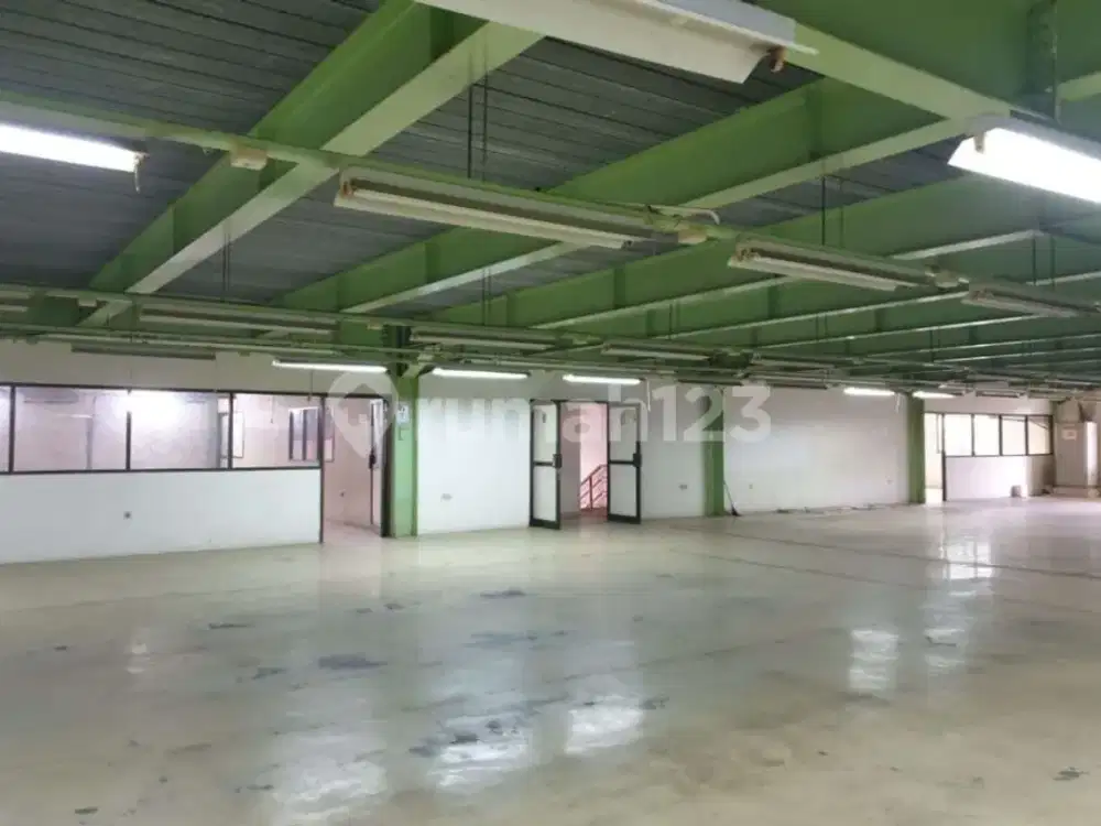 Gudang siap pakai 3750 m lokasi Strategis Aman  di Pergudangan Taman Tekno BSD Serpong