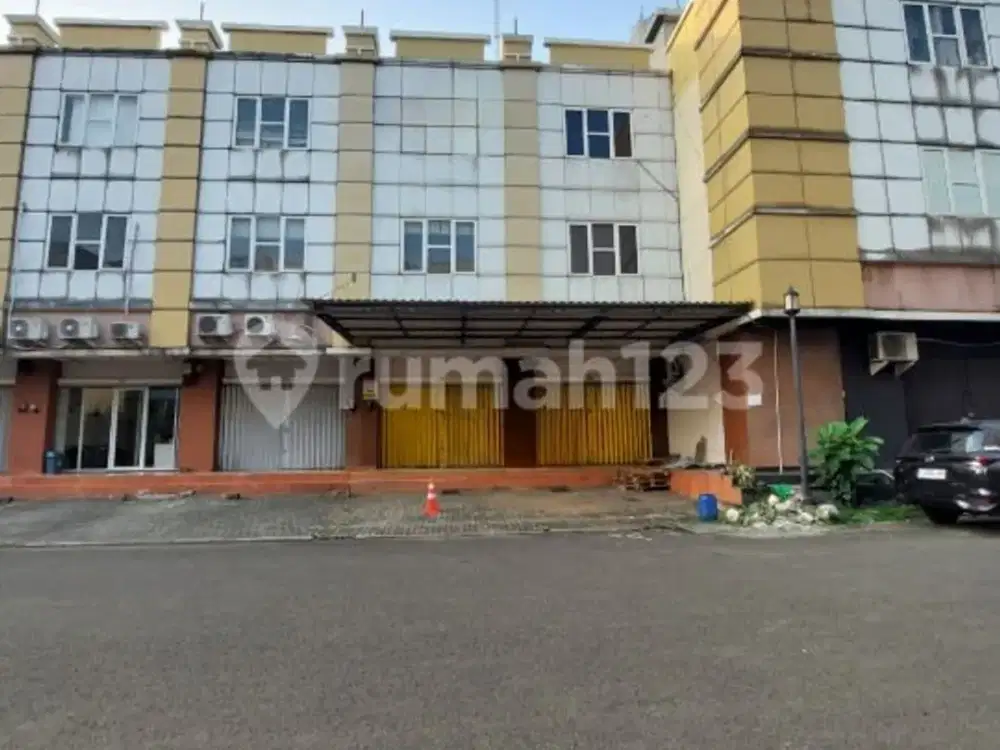 Ruko Dijual Gandeng Siap Pakai Lokasi Ramai Rapi Cocok Kantor Dan Usaha Dekat Sekolah Binus di BSD City