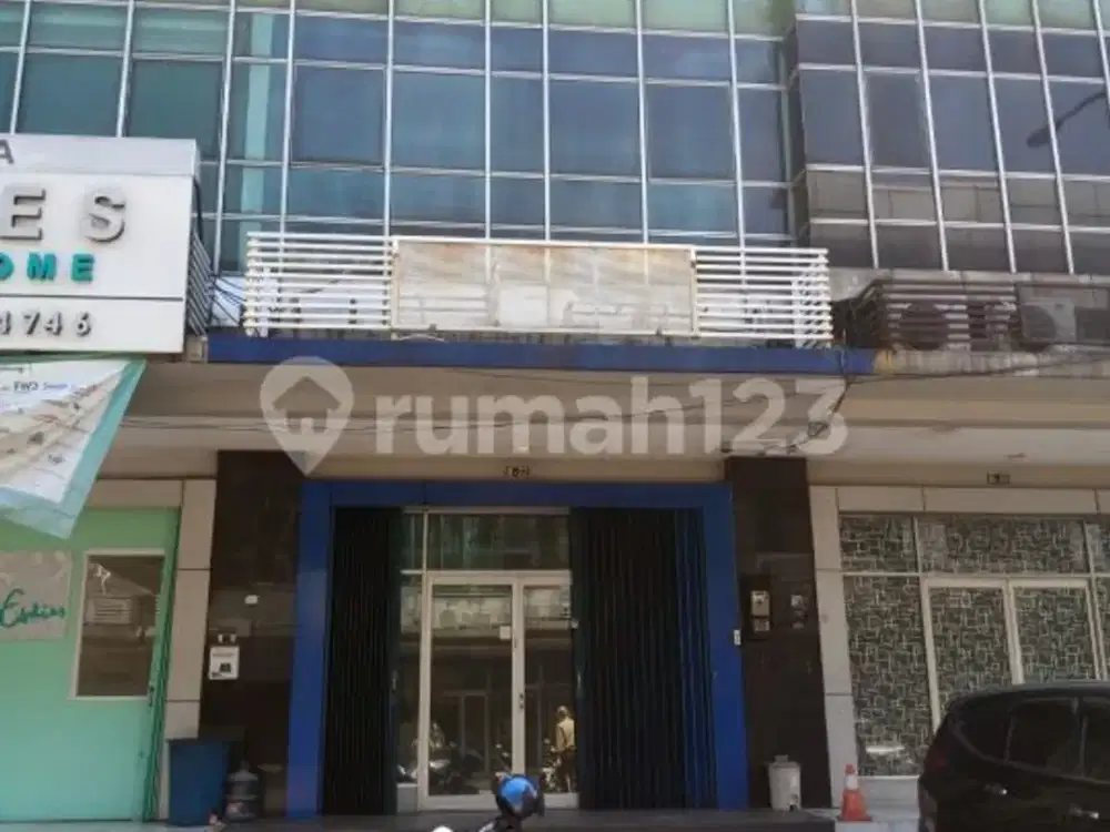 Ruko harga menarik Bagus lokasi super strategis di Jl Pahlawan Seribu BSD