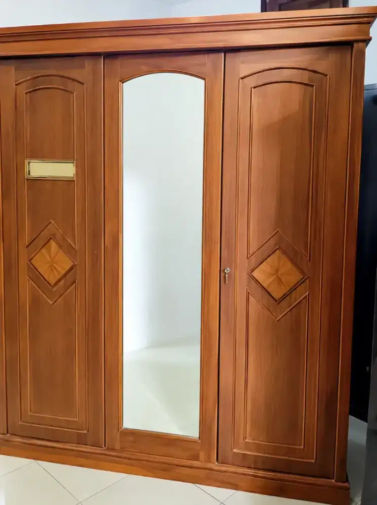 Lemari pakaian 3 pintu lemari pakaian murah jumbo muat banyak