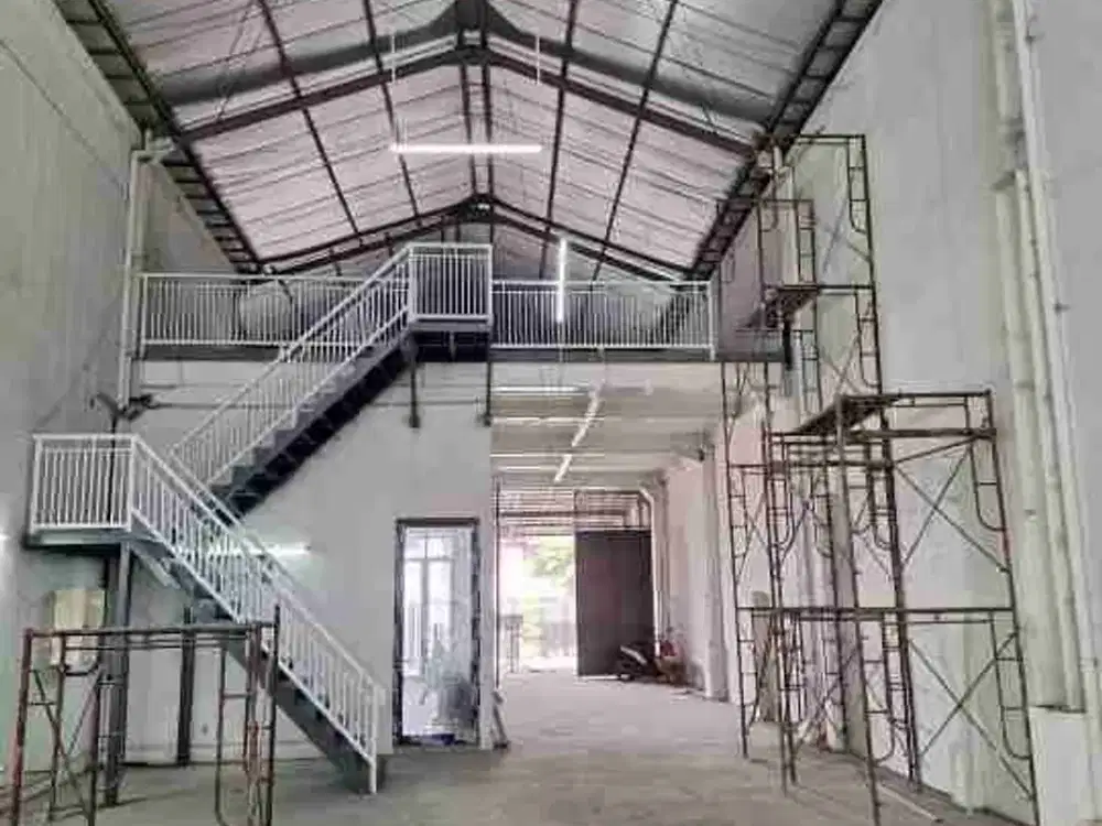 Dijual/Disewa Gudang Siap Pakai 2 Lantai Double Way Raya Gilang Sidoarjo