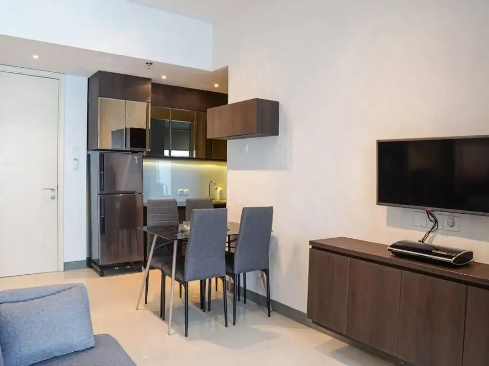 APARTEMENT ANDERSON , View City Full Furnished AC Tiap Ruangan