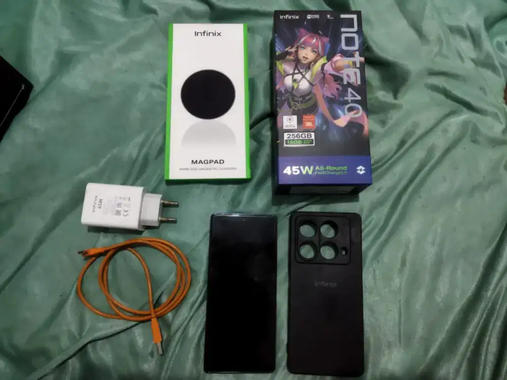 Infinix Note 40 8/256 (Bonus Charger Wireless)