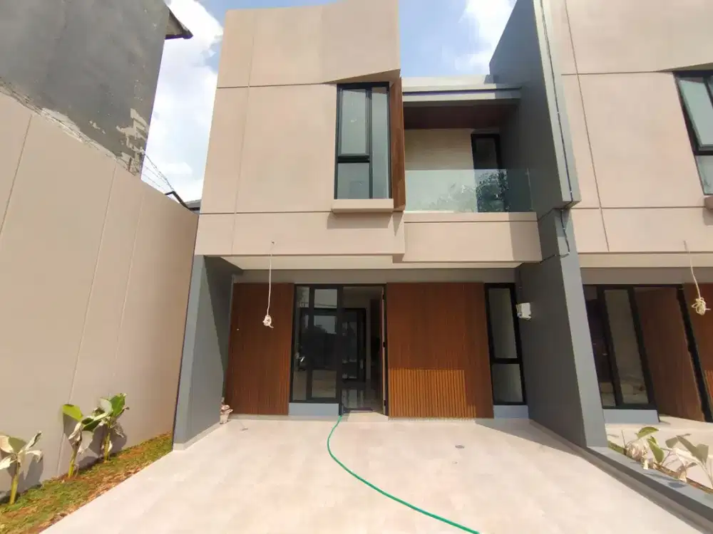 Rumah 2 lantai dekat stasiun Sudimara bintaro