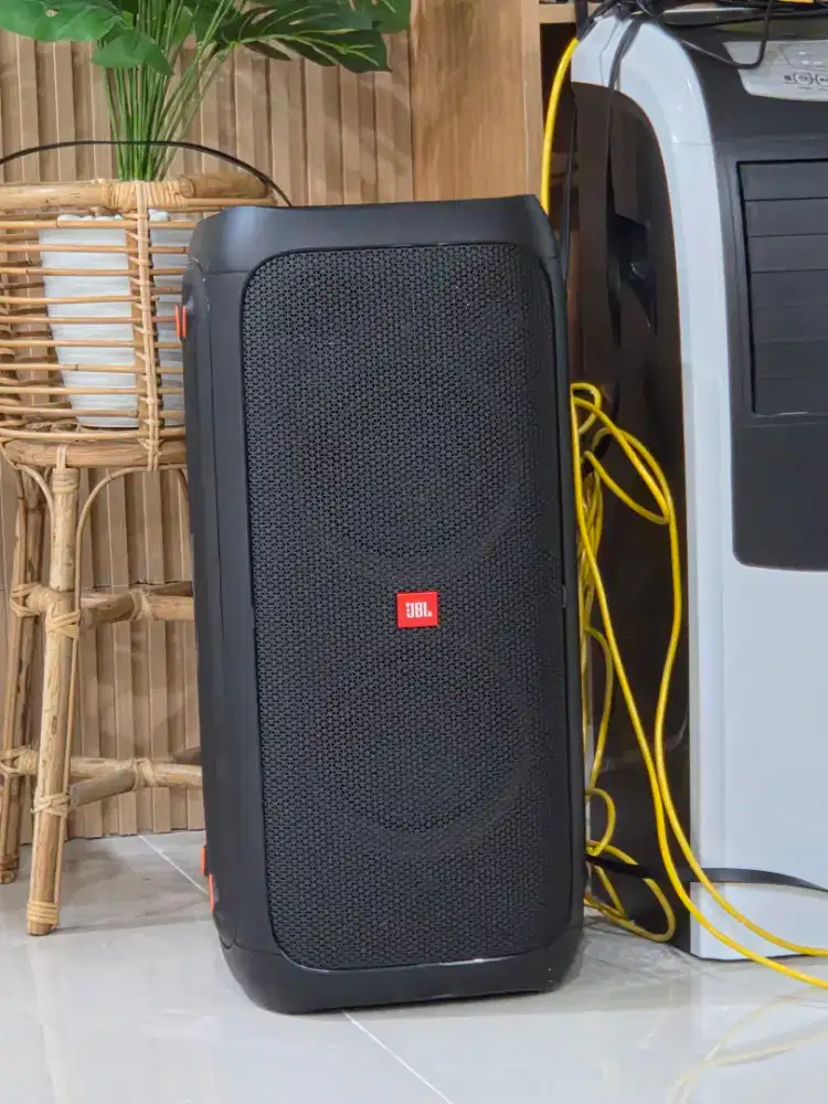 Speaker JBL 310 Mulus like new 99,9% kaya baru